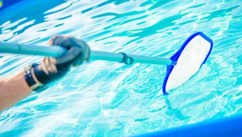 Limpeza de piscinas